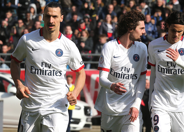 通过政治对 通过政治对