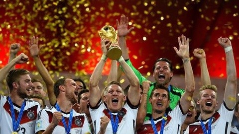 但在国际赛 但在国际赛